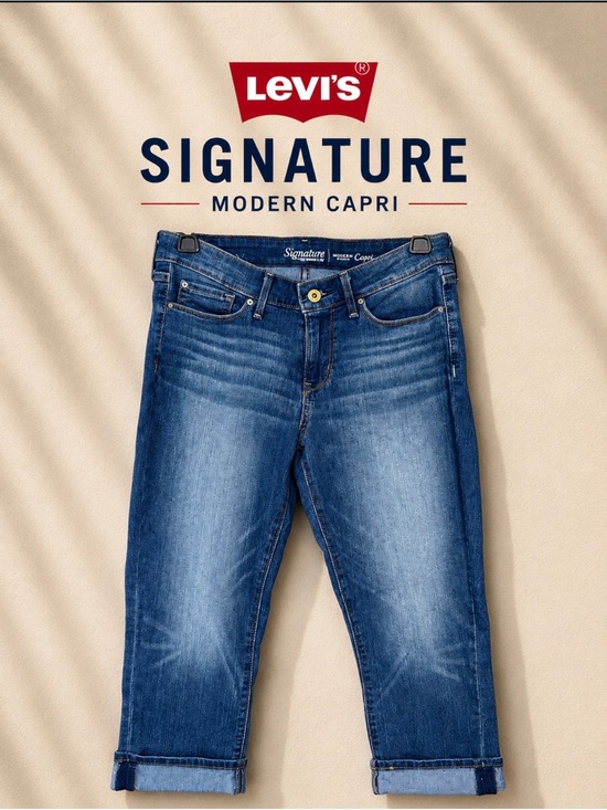 Signature by Levi Strauss Denim - Levi’s Signature Modern Capri Jeans Size 8 W29 Mid Rise Cuffed Stretch